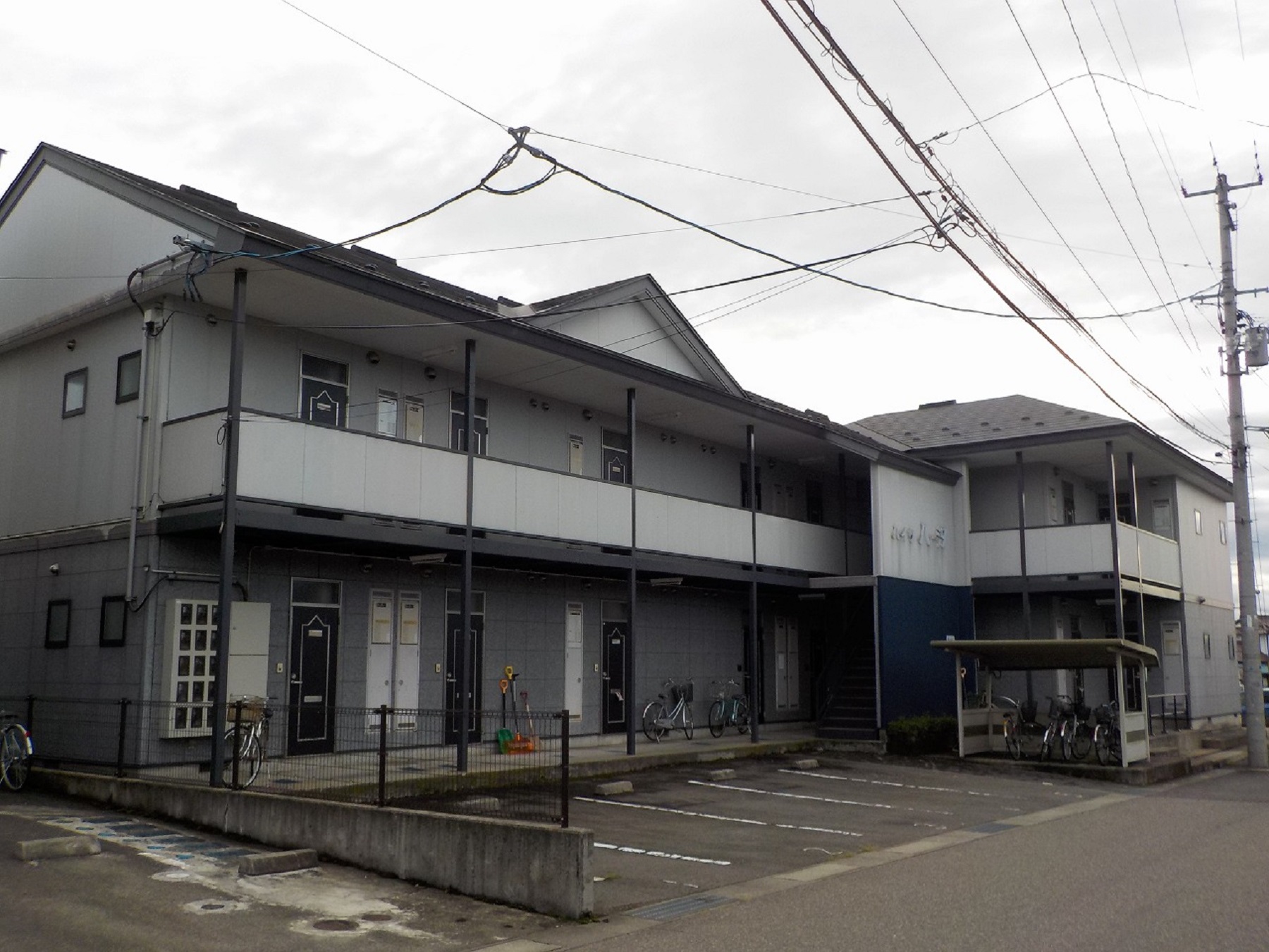 アパートの写真